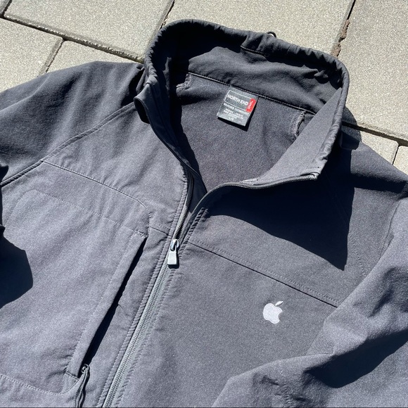 Mac/ Apple Black jacket - size L - by North End - Picture 2 of 7